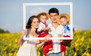 В День семьи на Херсонщине зарегистрировали брак 7 семейных пар