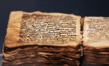 Ученый расшифровал легендарный манускрипт: «бились сто лет»