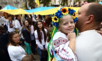Украина празднует День вышиванки (обновляется)