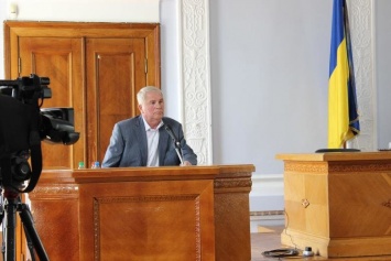 "Вы станете на колени перед нами": николаевские депутаты устроили перепалку на сессии, - ФОТО