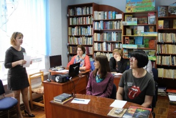 В библиотеке имени Днепровской Чайки начала функционировать студия для работников библиотек ОТГ