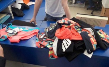 В Днепре мужчина решил обновить гардероб и ограбил магазин на 10 тыс грн