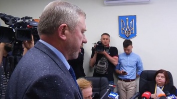 Суд арестовал экс-командующего Нацгвардии Юрия Аллерова
