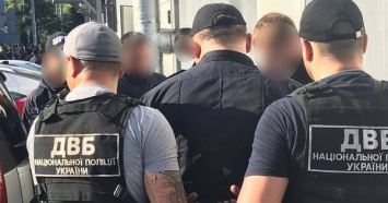 В Одессе задержан участковый при получении ежемесячной мзды с торговцев