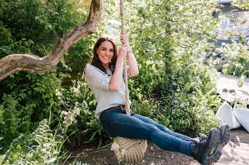 Кейт Миддлтон приняла участие в фотосессии в саду дикой природы