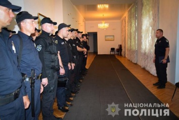 Очередной отряд николаевских полицейских отправили на трехмесячную стажировку на Луганщину