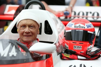 Шумахер на него молился: мир потерял легендарного автогонщика