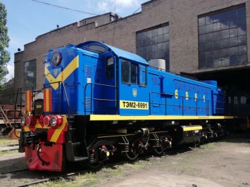 Днепровский металлургический завод получил отремонтированный тепловоз