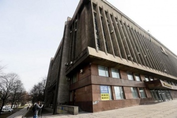 В Запорожье судят троих подозреваемых в организации теракта под зданием ОГА