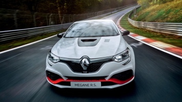 Новый Renault Megane RS Trophy-R установил рекорд Нюрбургринга