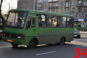 Игорь Маковцев рассказал, как будут повышать проезд в маршрутках Днепра