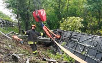 В Италии автобус с российскими туристами рухнул в овраг: жертвами ДТП стали более 30 человек
