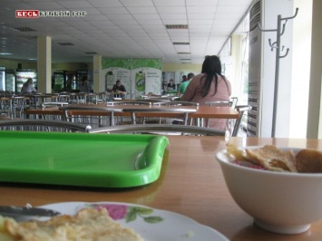 Тайный едок: популярная столовая на Полстаре в Кривом Роге понемногу теряет позиции? (фото)