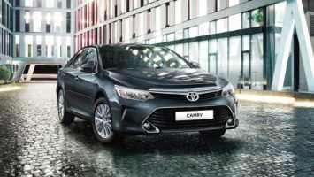 «За такие деньги - только Солярис»: О правильном выборе подержанной Toyota Camry рассказали в сети