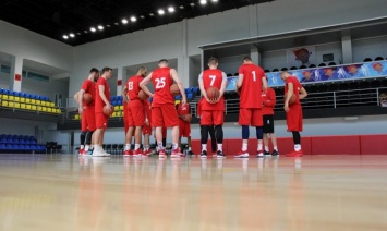 Баскетболисты каменского СК «Прометей» готовятся к финалу чемпионата