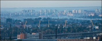 Подземный переход, чистый сквер и ремонт дорог: жители Днепра просят благоустроить жилмассив Левобережный