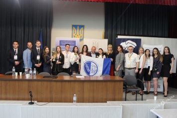 На всеукраинском турнире среди студентов по гражданскому праву победили одесситы