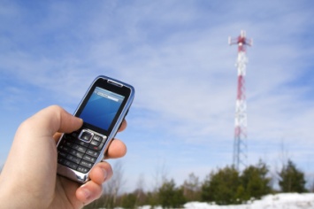Вышки мобильной связи повредили в Харьковской области: масса людей осталась без связи