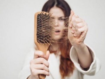 Какие изменения здоровья приводят к выпадению волос