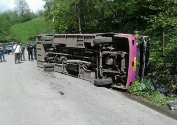 Автобус с украинцами разбился в ДТП: фото и первые подробности инцидента