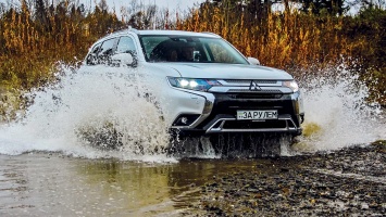 Обновленный Mitsubishi Outlander: из гадкого утенка - в удобный паркетник