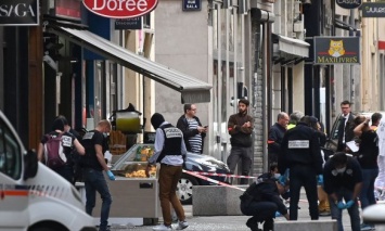 При взрыве в Лионе использовались самодельные взрывчатые вещества и детонатор, - полиция Франции