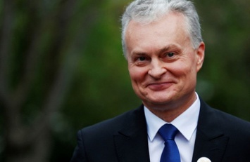 На выборах президента Литвы победил экс-банкир Науседа, набравший 65,86% голосов