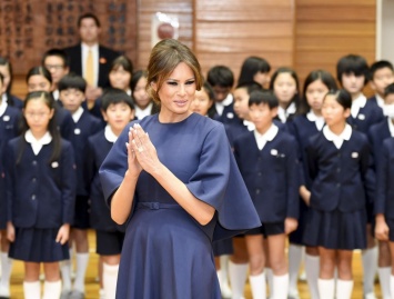 Мелания Трамп в вышиванке: 3 модных образа первой леди США в Японии