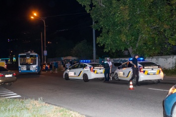 ДТП с троллейбусом в Днепре: трое пострадавших