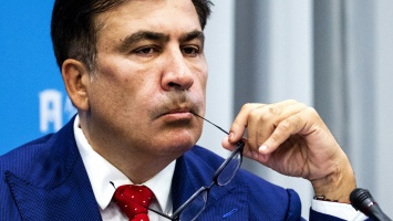 Саакашвили готов стать посредником между Азербайджаном и Грузией