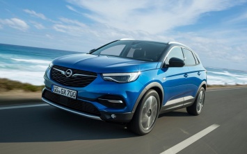 Компания Opel опровергла информацию о стоимости своих моделей после возвращения в Россию