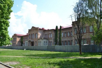 В Сумах депутаты решили ремонтировать школу № 4
