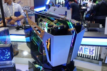 Computex 2019: компьютерный корпус открытого типа FSP CMT710