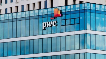 Суд отменил лишение Нацбанком PwC права на аудит банков из-за Привата