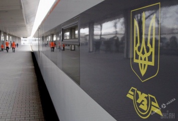 Проезд в пригородных поездах Одессы подорожает на 15%