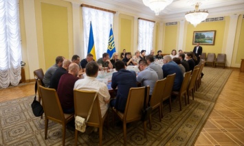 Зеленский и родственники пленных украинцев обсудили важность принятия законопроекта о статусе военнопленных