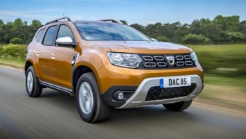 «Неожиданно хорошая проходимость»: Renault Duster в offroad-заезде с Suzuki Vitara удивил блогера