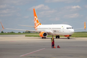 SkyUp запустил два внутренних авиарейса с билетами по 500 грн