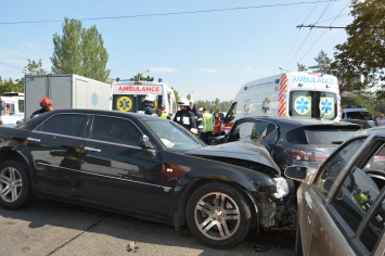 Жизнь в обмен на глупость: в тройном ДТП под Киевом погиб человек