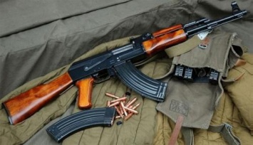 Как «китайская» подделка. Пластиковый «АК-47» от Kalashnikov USA раскритиковал блогер
