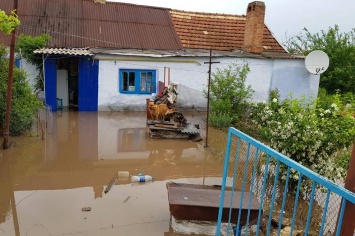 «Потоп» в области: машины «плавали» по воде, а в домах «стояли» лужи