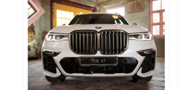 Официальным дилером автопроизводителя BMW представлены новые модели