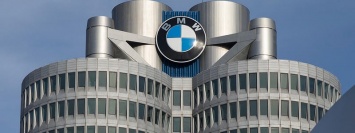 Музей BMW в Мюнхене: путешествие в мир легендарных автомобилей