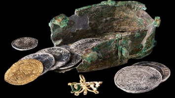 Во Франции нашли старинный клад с редчайшими монетами
