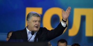 "Придется стрелять в украинцев": Порошенко пошел на фатальную провокацию в центре Киева