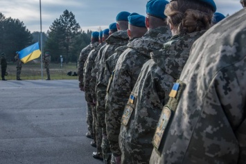 Льготы для военных на Донбассе: героям пересчитают выслугу лет