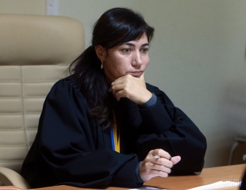 Порошенко отомстил за Саакашвили. Высший совет правосудия уволил судью Цокол