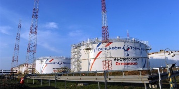 Новыми фигурантами дела о "грязной" нефти в "Дружбе" оказались сотрудники "Транснефти"