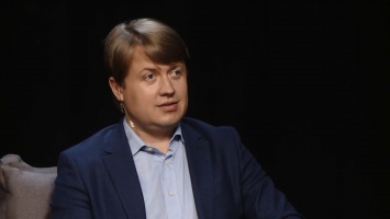 Когда украинцам ждать снижения тарифов: объяснение представителя Зеленского