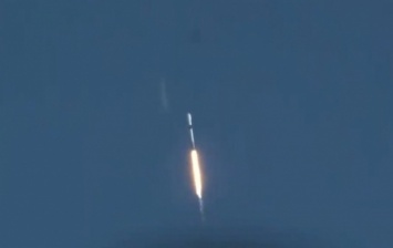 SpaceX запустила ракету Falcon 9 с тремя спутниками (видео)